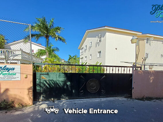 entrada-vehiculos-playa-turchese-residence-las-terrenas Vehicle entrance Playa Turchese Residence - Las Terrenas